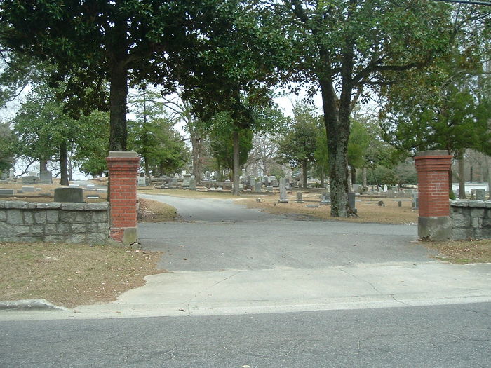 Oakdale Cemetery